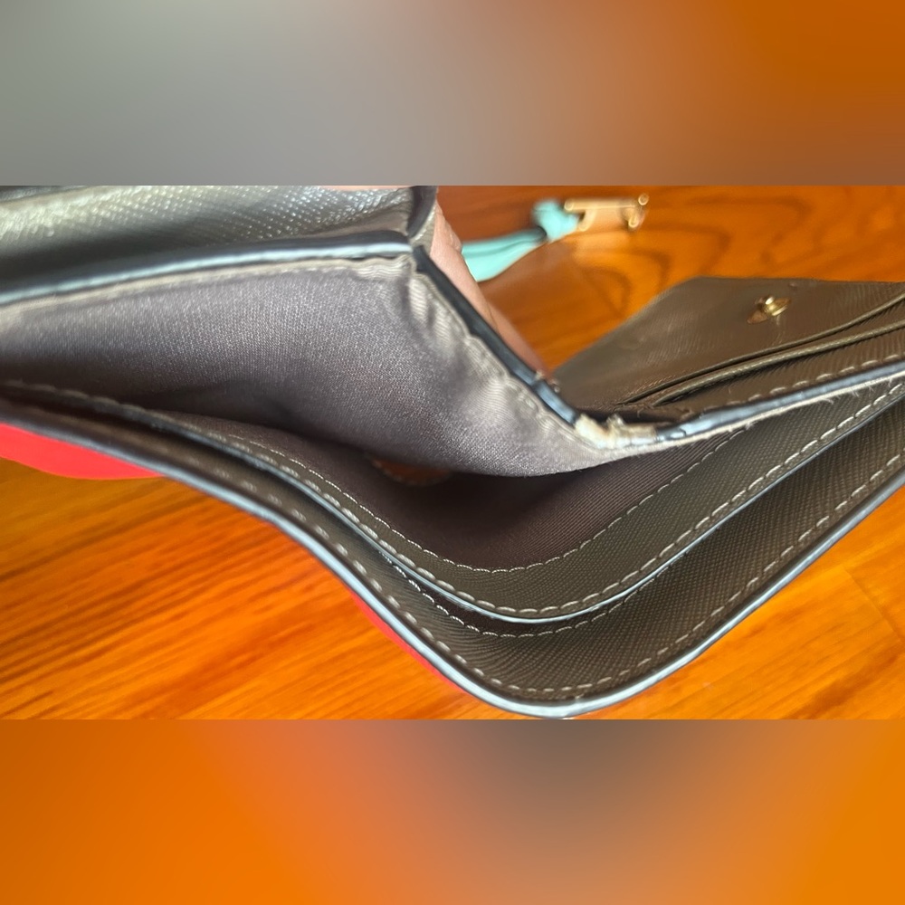 Marc Jacobs wallet - Picture 4 of 9